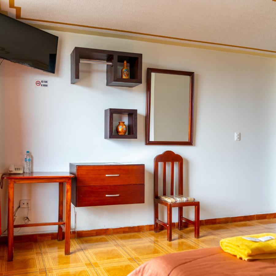 Mashy'S Hostal Otavalo Buitenkant foto