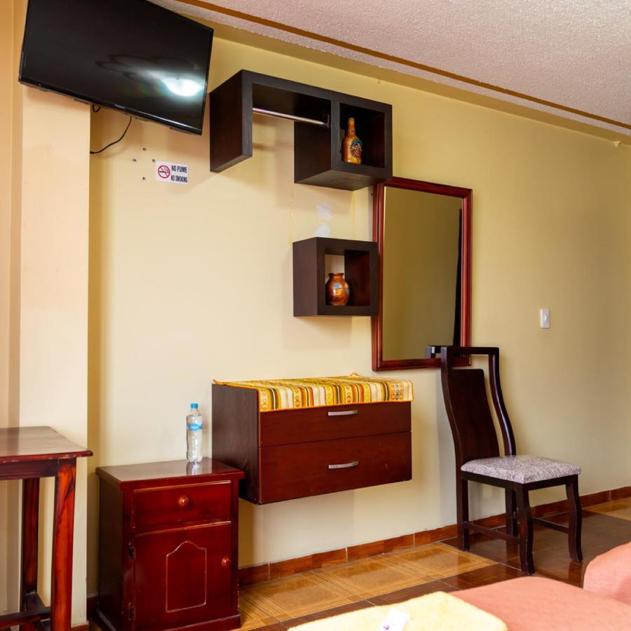 Mashy'S Hostal Otavalo Buitenkant foto
