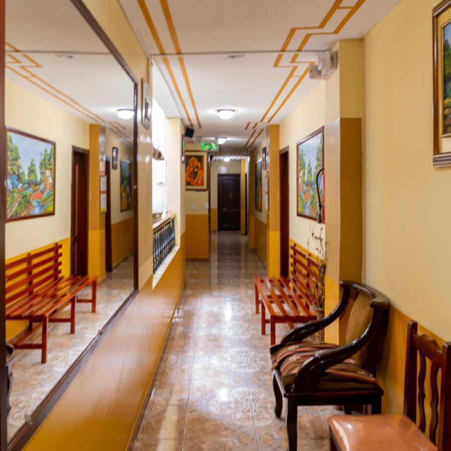 Mashy'S Hostal Otavalo Buitenkant foto