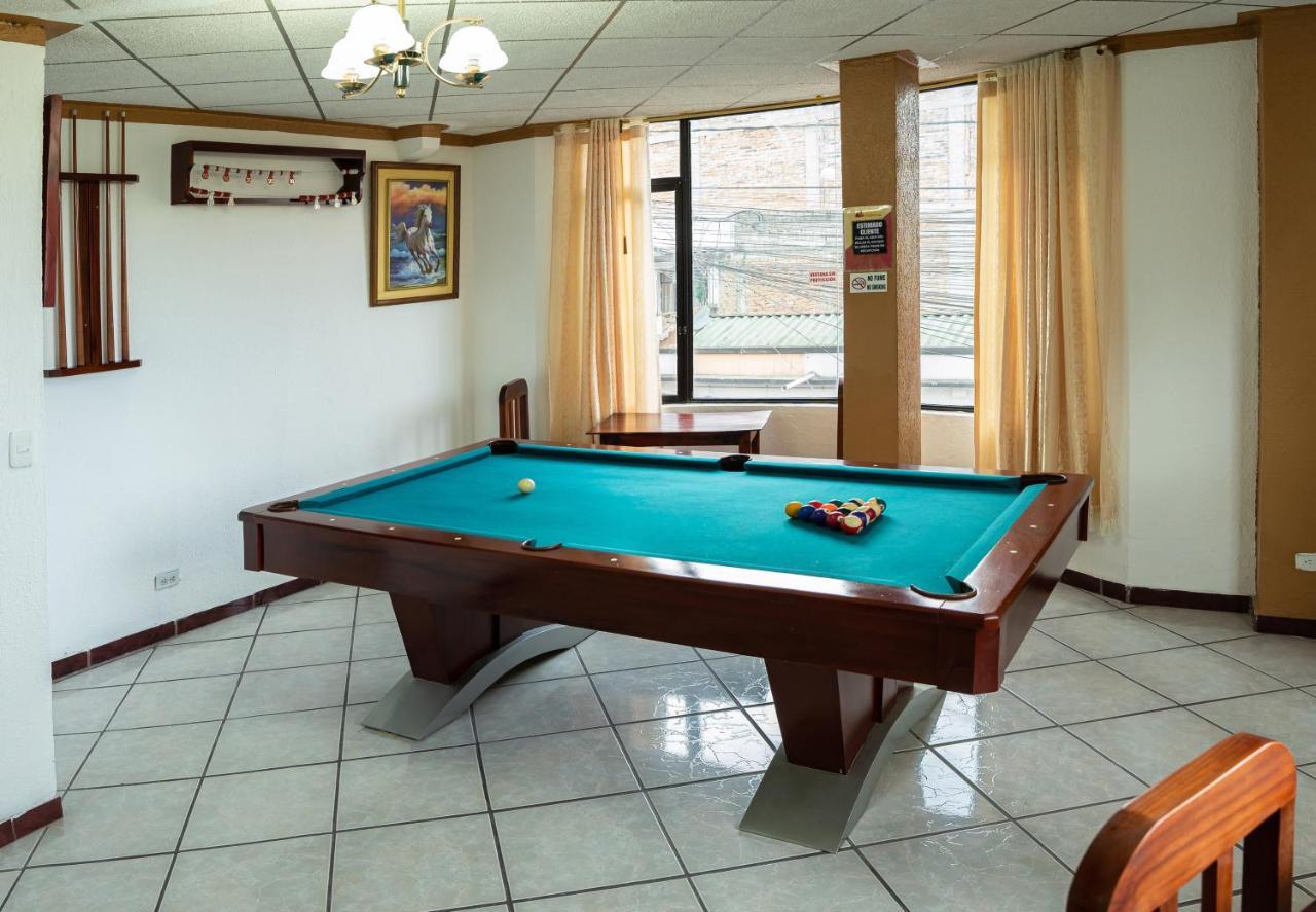 Mashy'S Hostal Otavalo Buitenkant foto