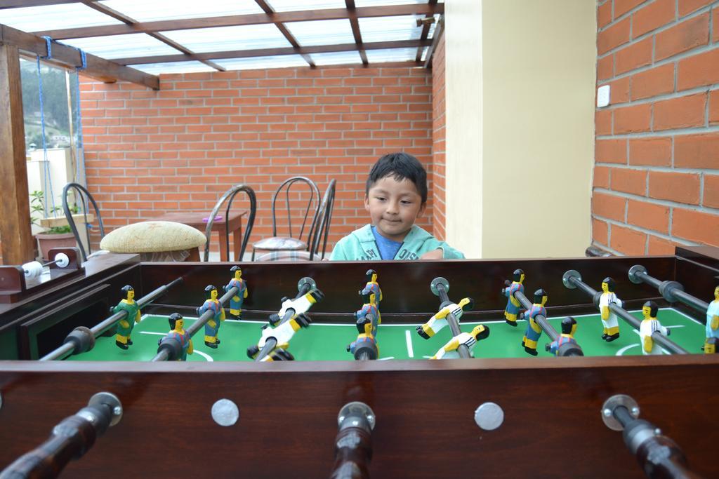 Mashy'S Hostal Otavalo Buitenkant foto