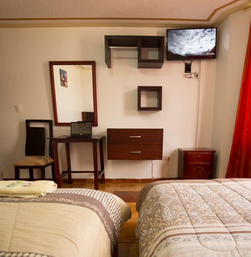 Mashy'S Hostal Otavalo Buitenkant foto