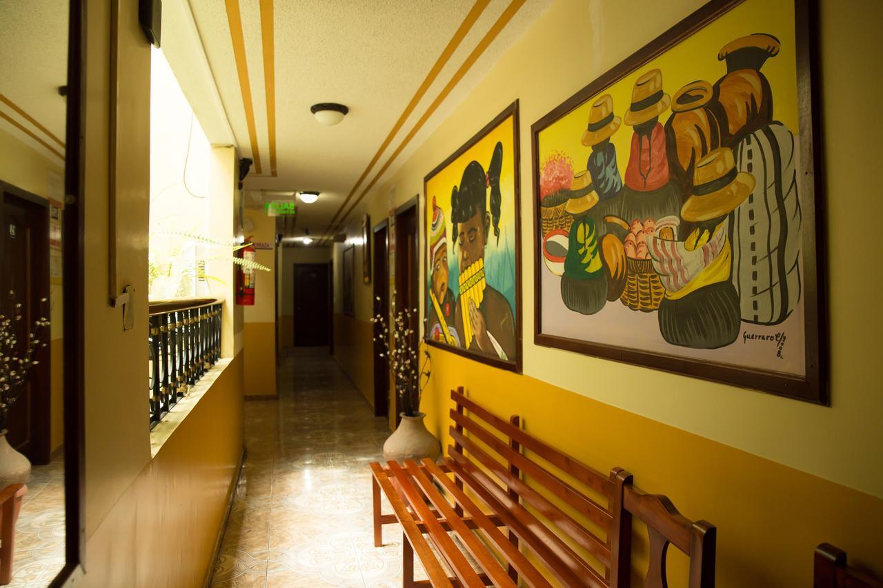 Mashy'S Hostal Otavalo Buitenkant foto